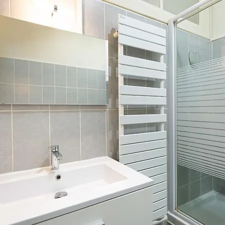 Apartment Homely Studio For 2 Close To Place Gambetta By Guestready Bordeaux