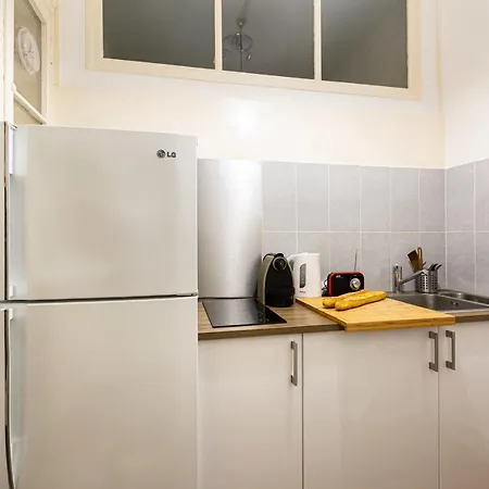 Homely Studio For 2 Close To Place Gambetta By Guestready Apartment
